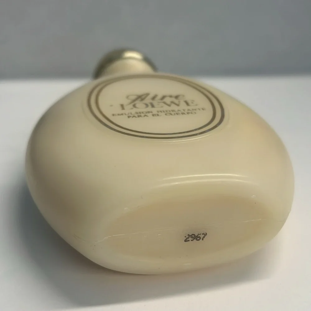 Loewe Aire Full Size Emulsion Hidrante Moisturizer Lotion